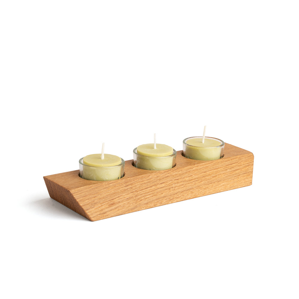 Dreier-Teelichthalter aus recyceltem Holz – mit Glasteelichtern